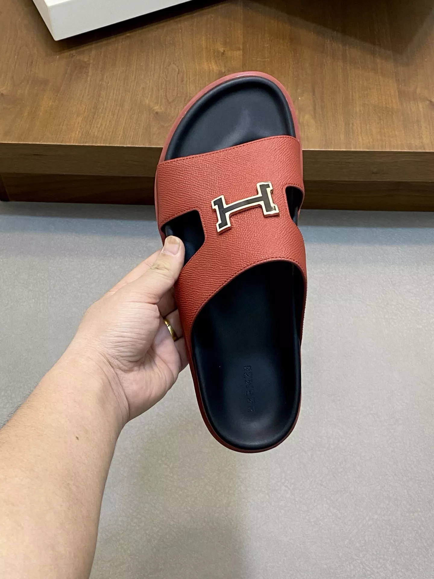 Hermes Slippers For Men Resilient 1625