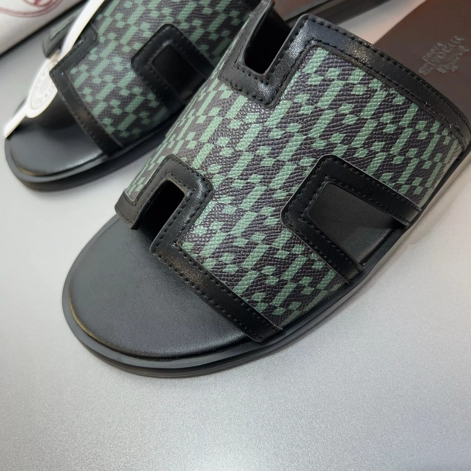 Hermes Slippers For Men Resilient 8796
