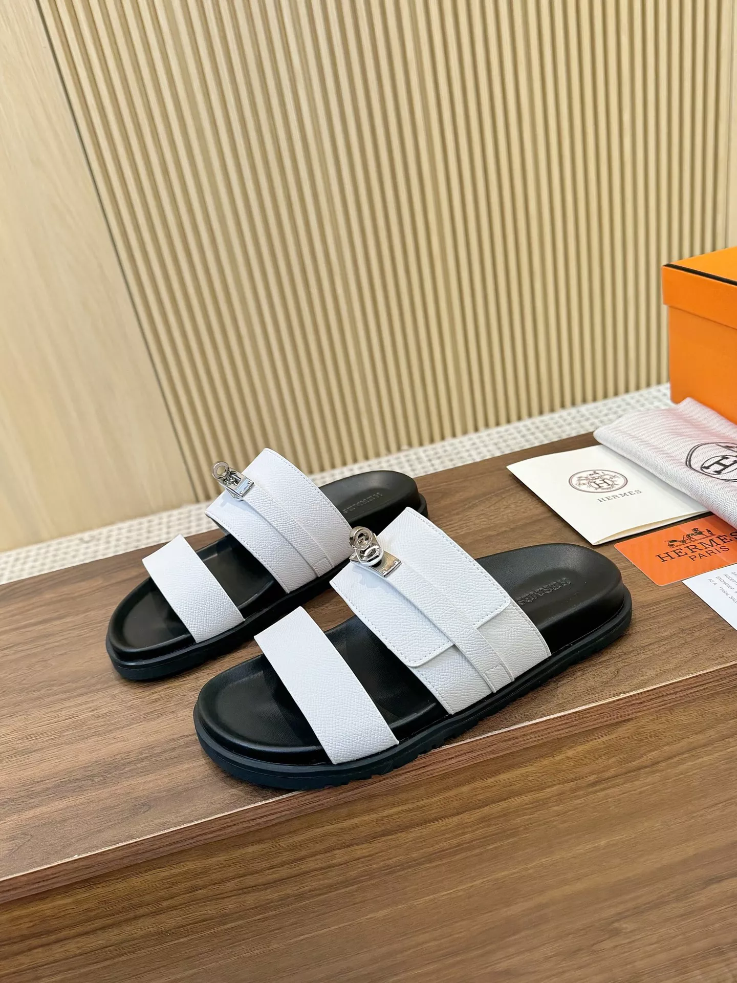 Hermes Slippers For Men Soft 5403