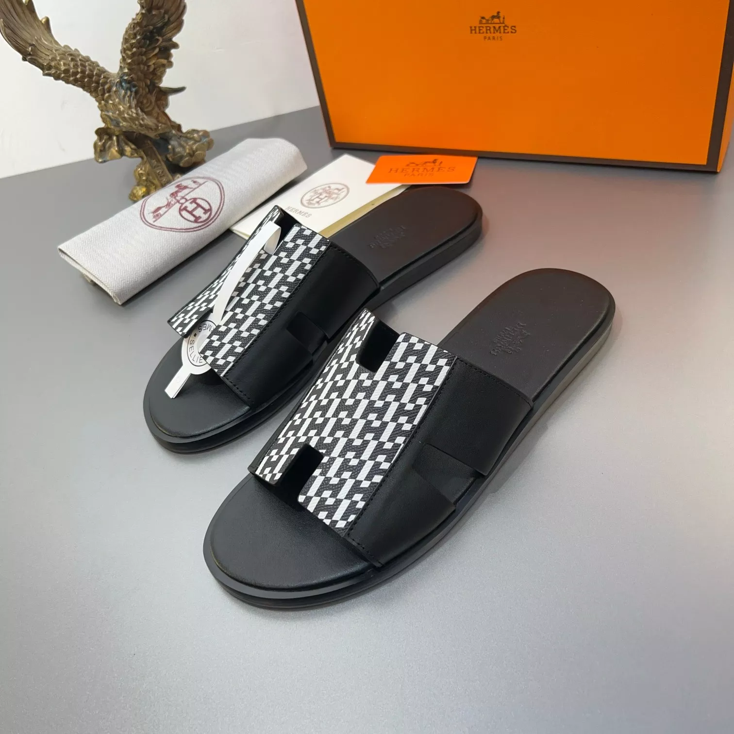 Hermes Slippers For Men Soft 9343