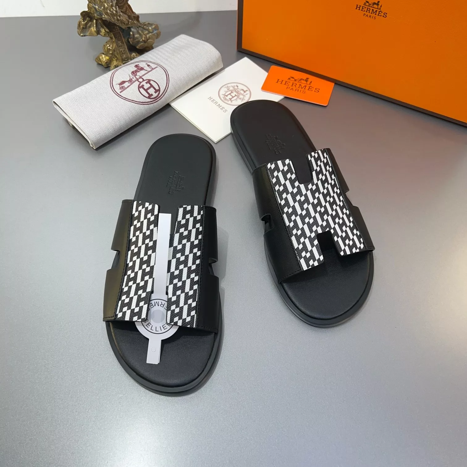 Hermes Slippers For Men Soft 9343