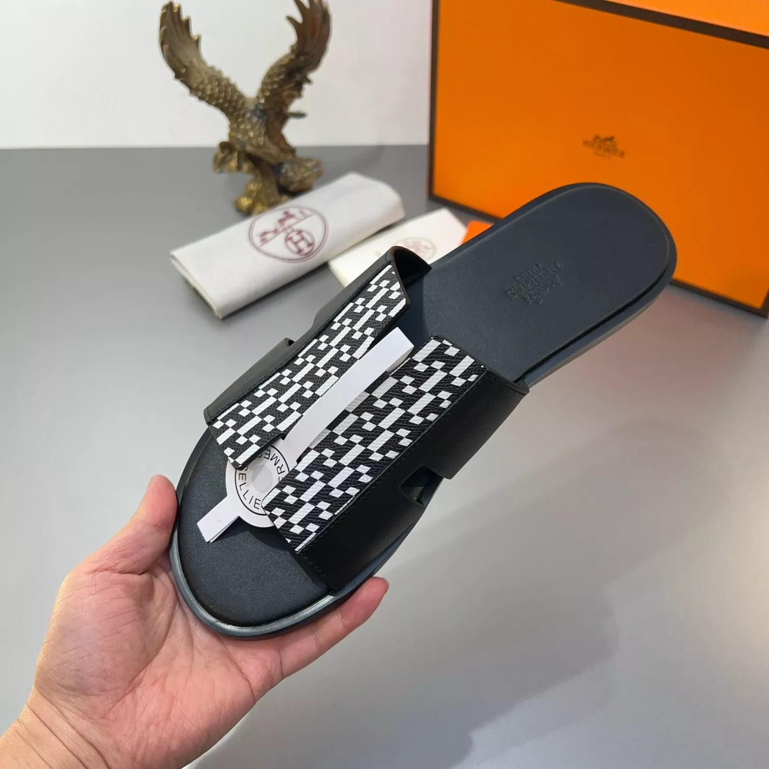 Hermes Slippers For Men Soft 9343