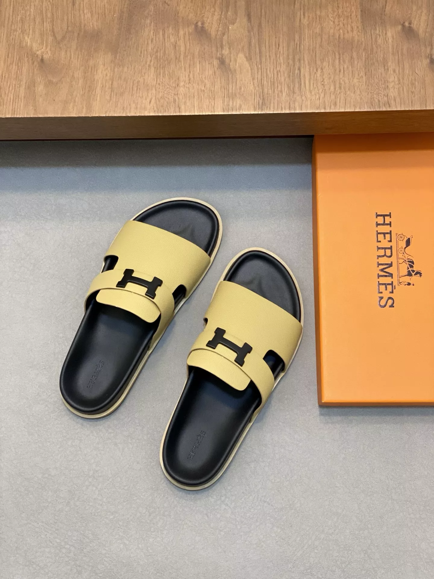 Hermes Slippers For Men Timeless 564
