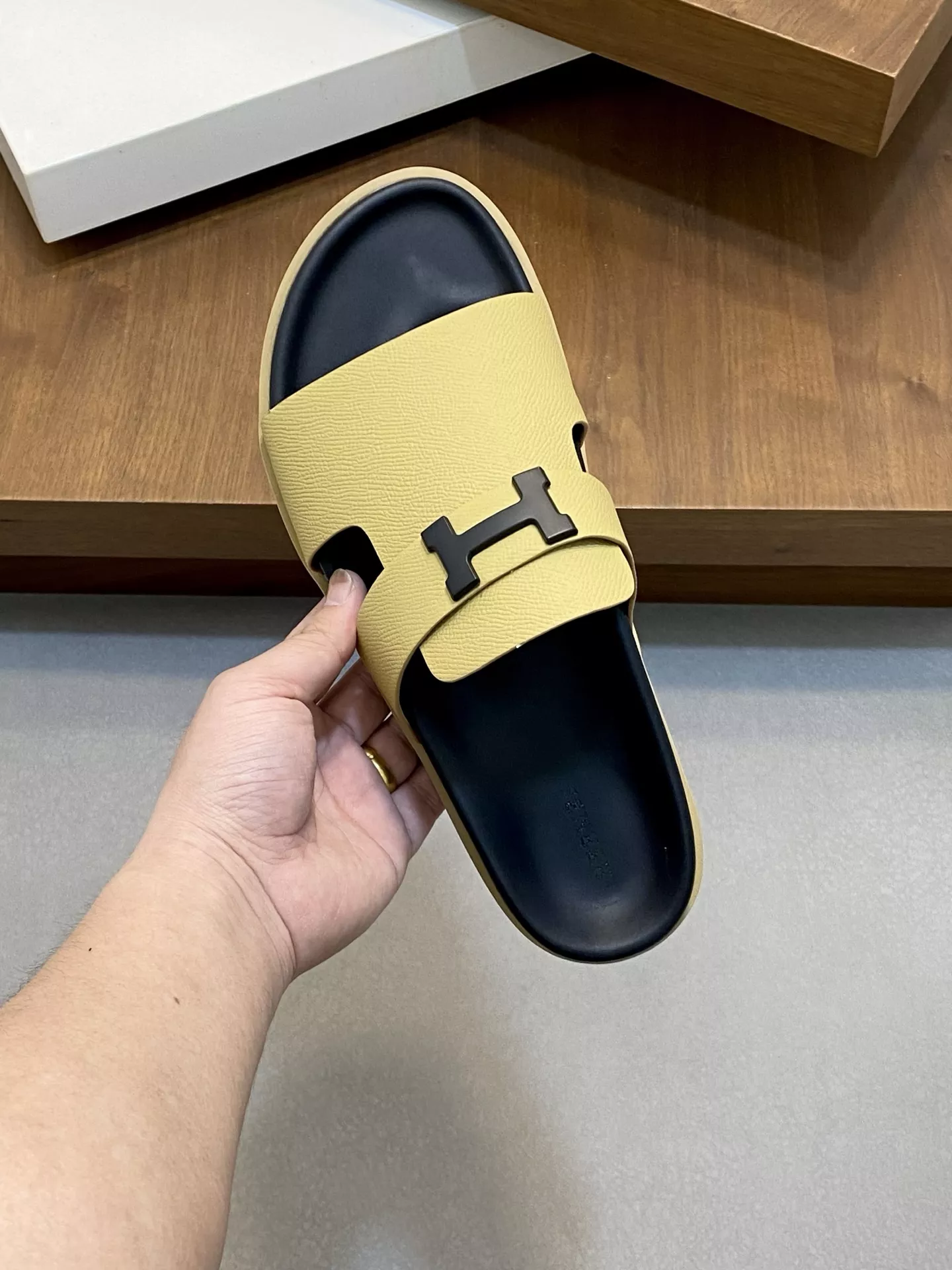 Hermes Slippers For Men Timeless 564