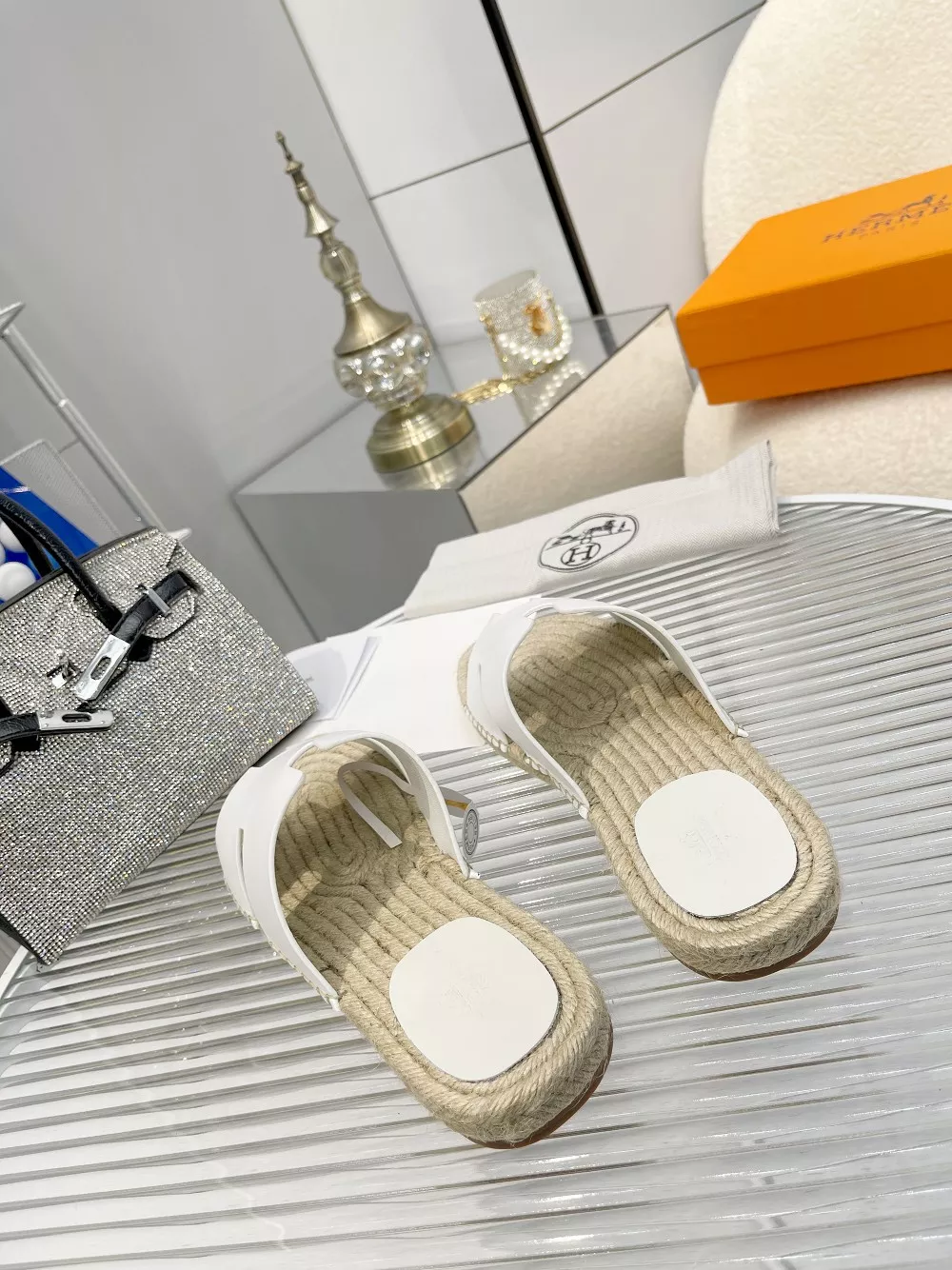 Hermes Slippers For Men Trendy 204