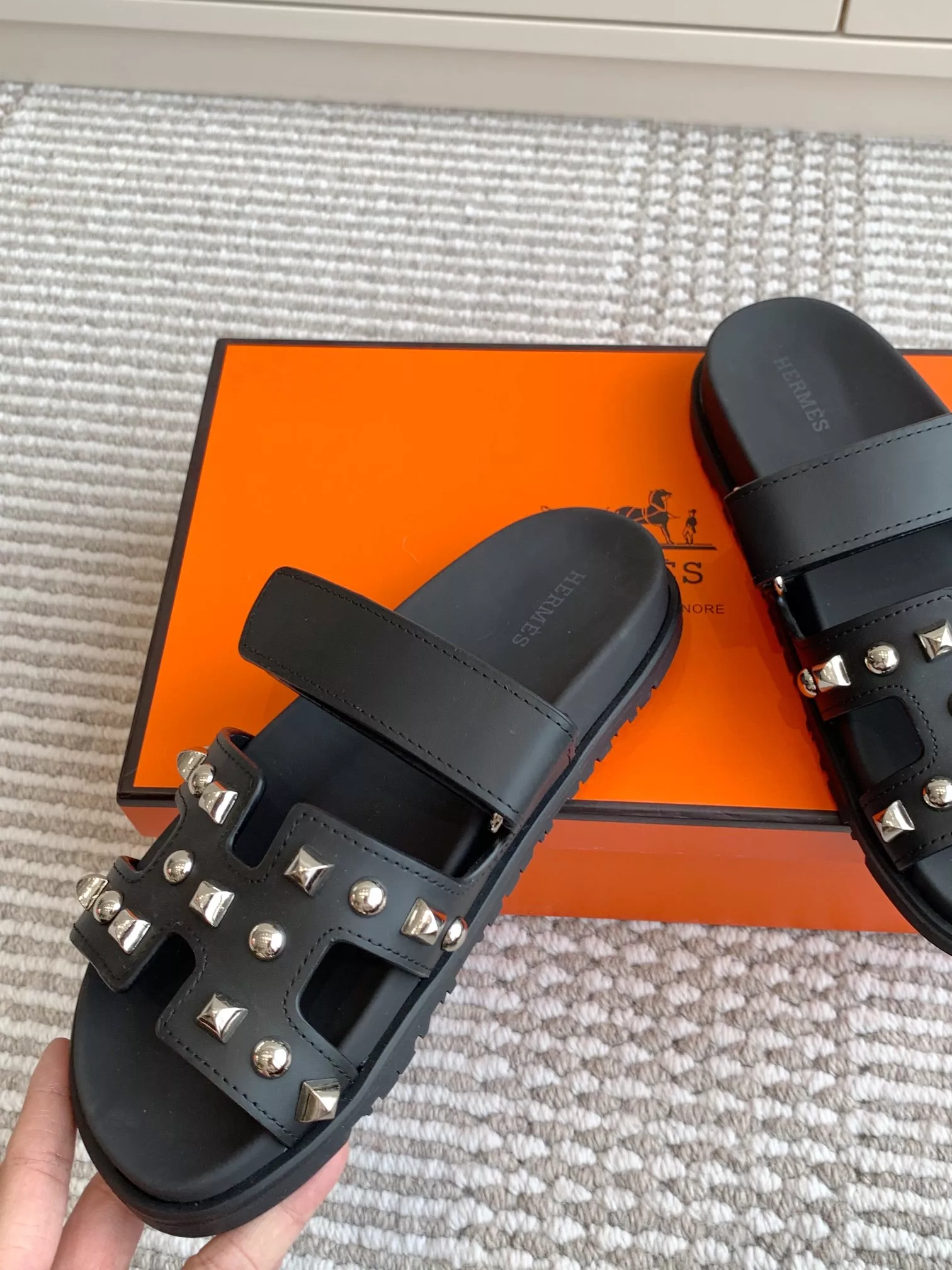 Hermes Slippers For Men Trendy 3021