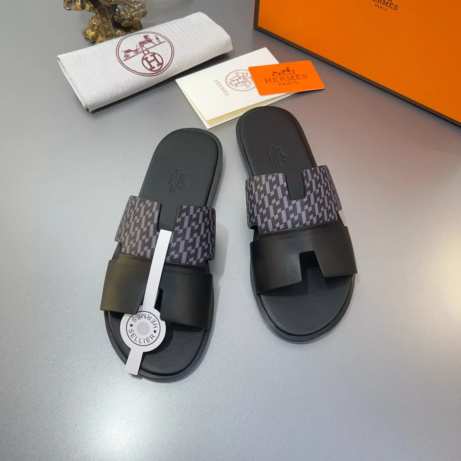 Hermes Slippers For Men Trendy 5451