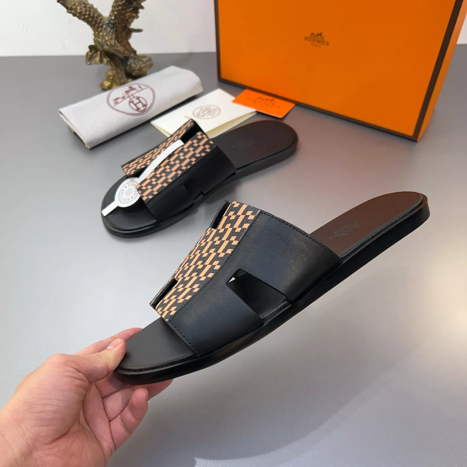Hermes Slippers For Men Versatile 4803