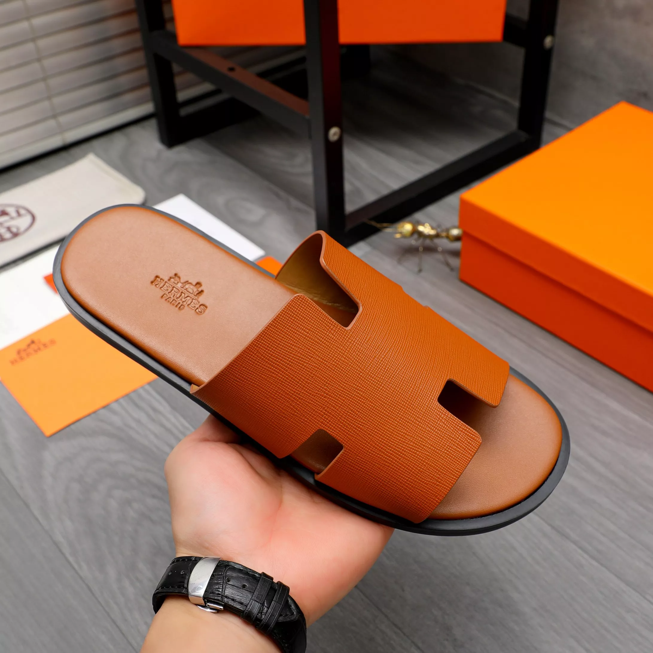 Hermes Slippers For Men Vibrant 6704