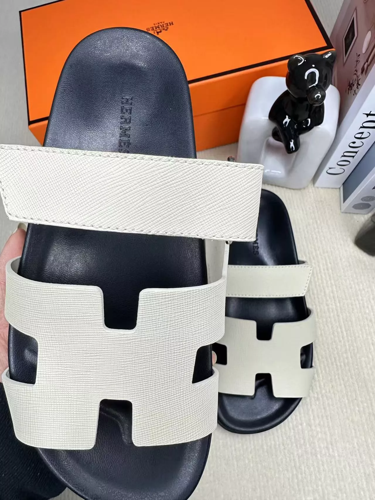 Hermes Slippers For Women Bold 3504