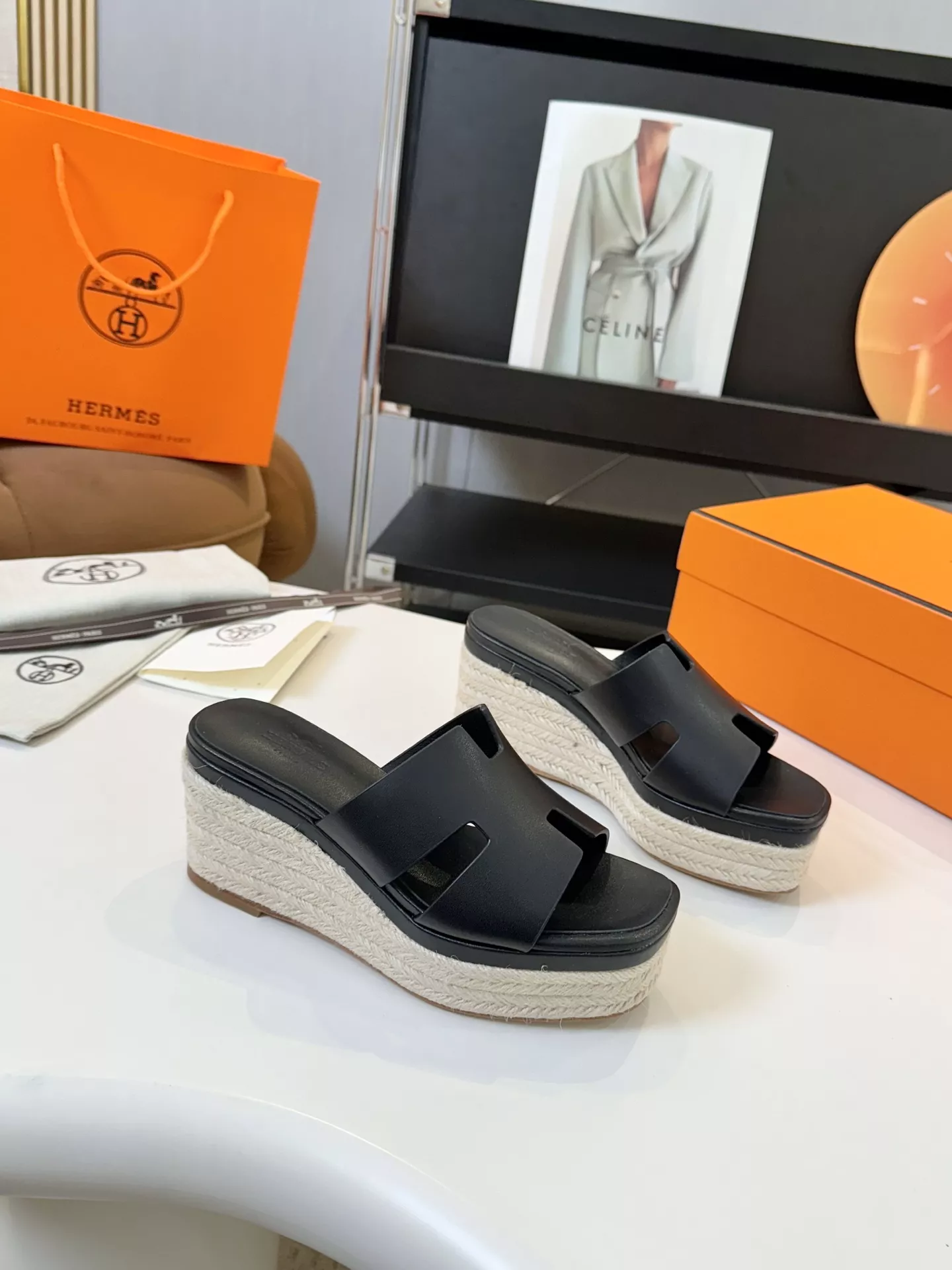 Hermes Slippers For Women Flexible 3761