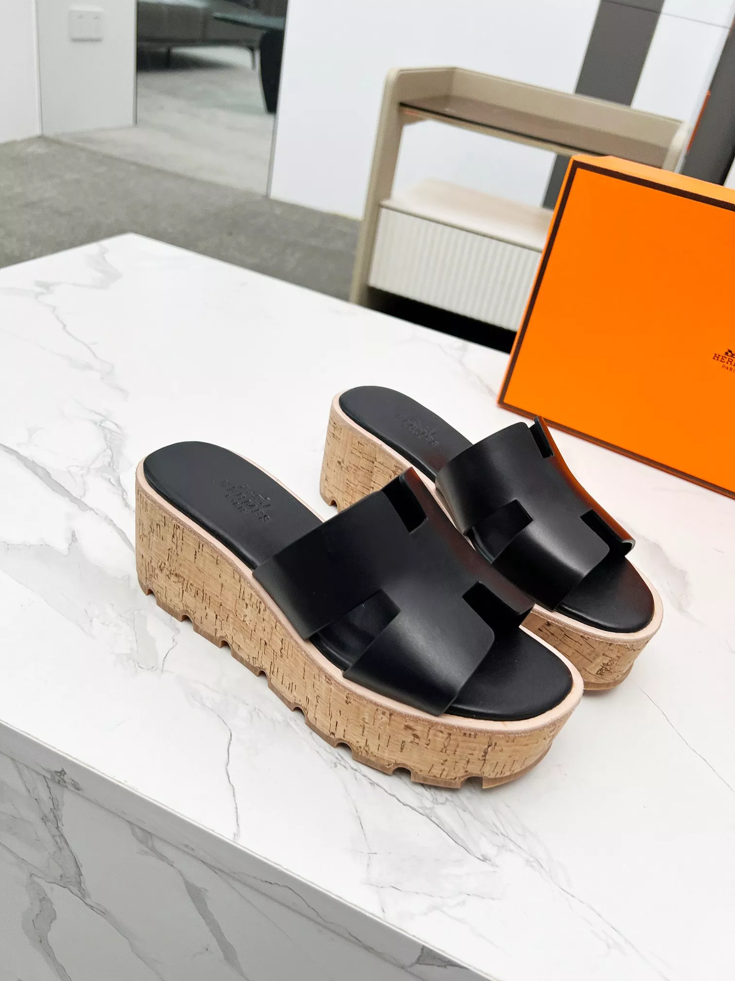 Hermes Slippers For Women Minimalist 4140