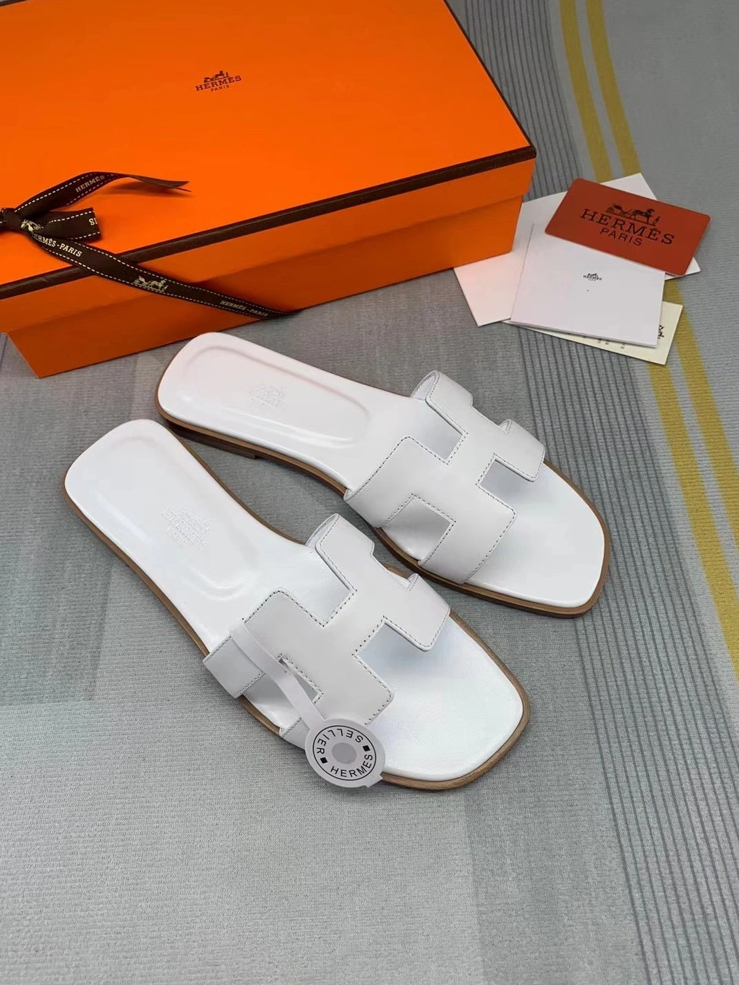 Hermes Slippers For Women Refined 7107
