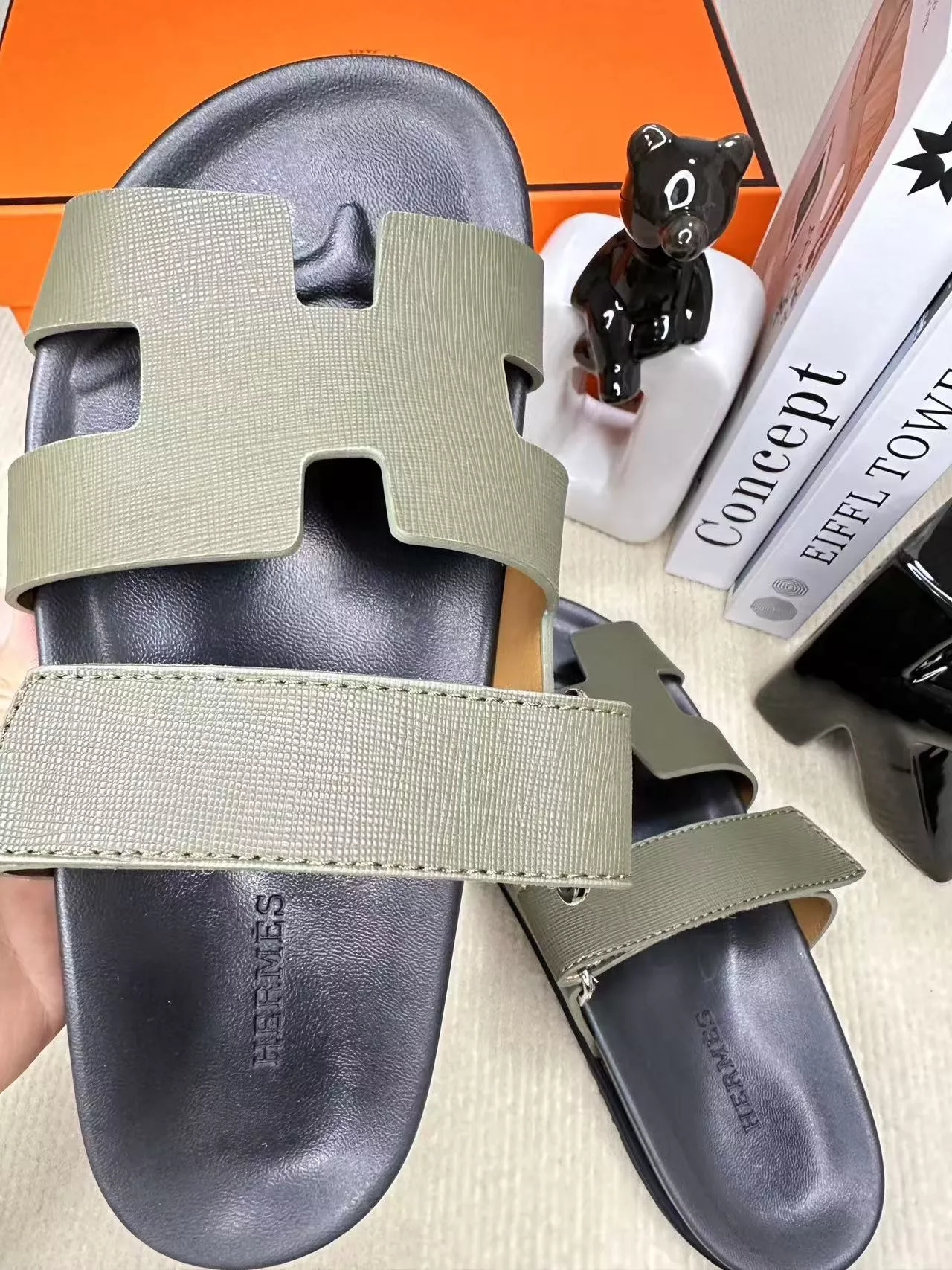 Hermes Slippers For Women Resilient 4181