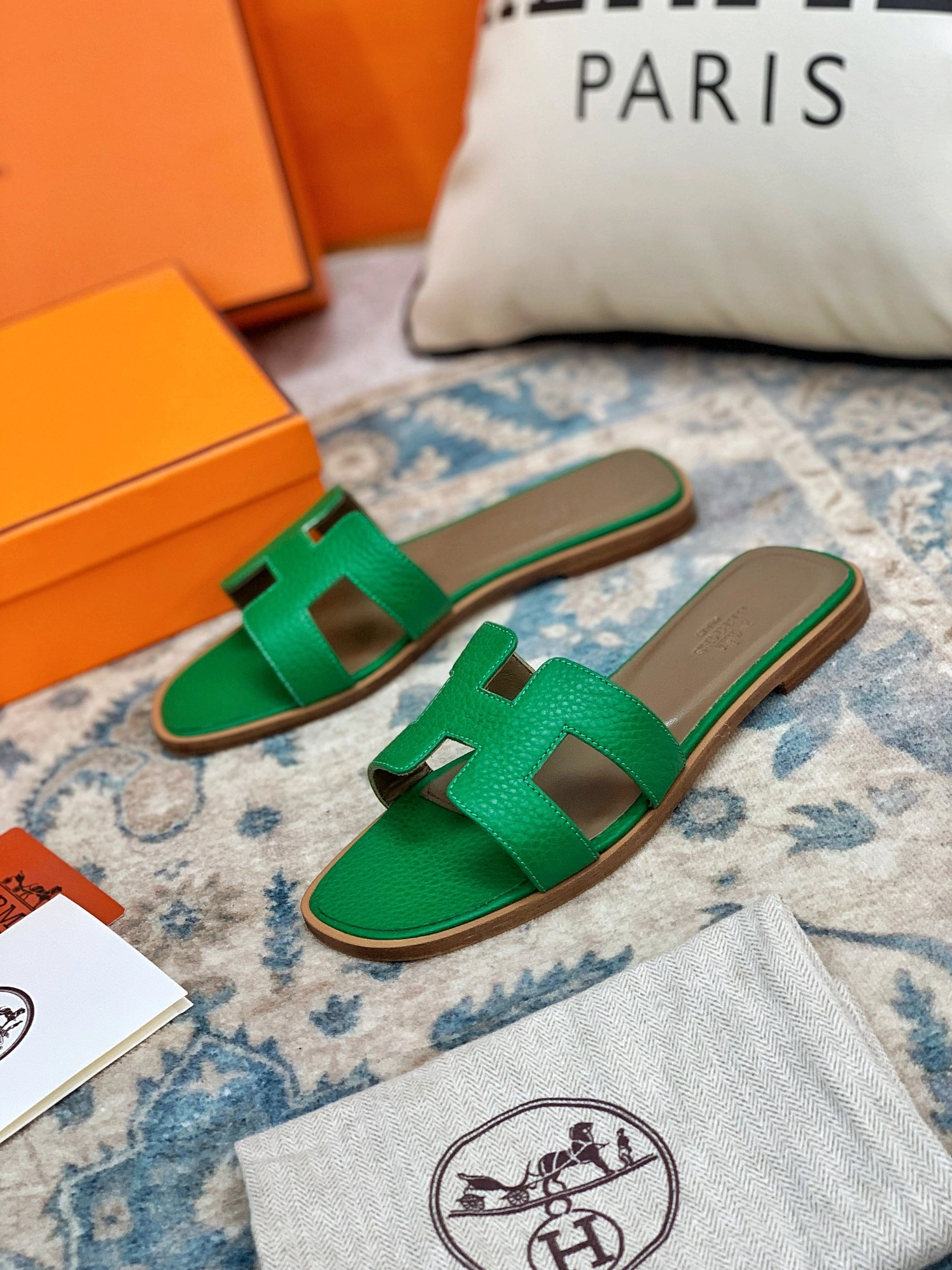 Hermes Slippers For Women Timeless 4061