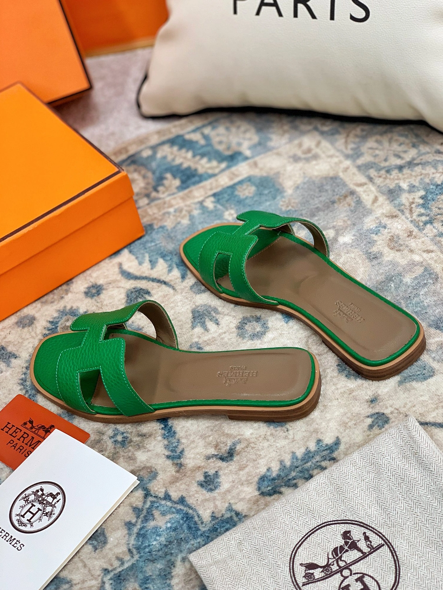 Hermes Slippers For Women Timeless 4061