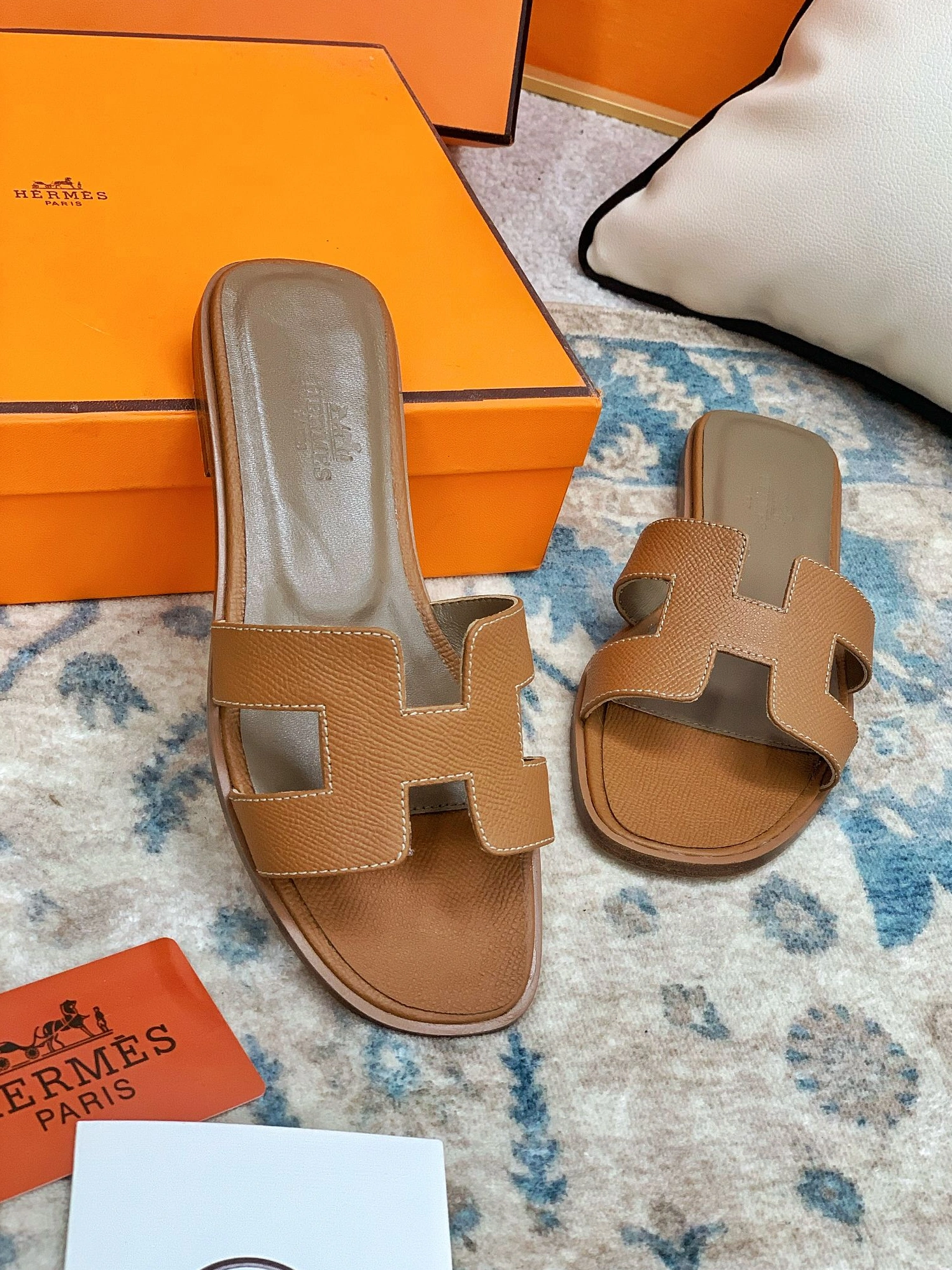 Hermes Slippers For Women Vibrant 3476