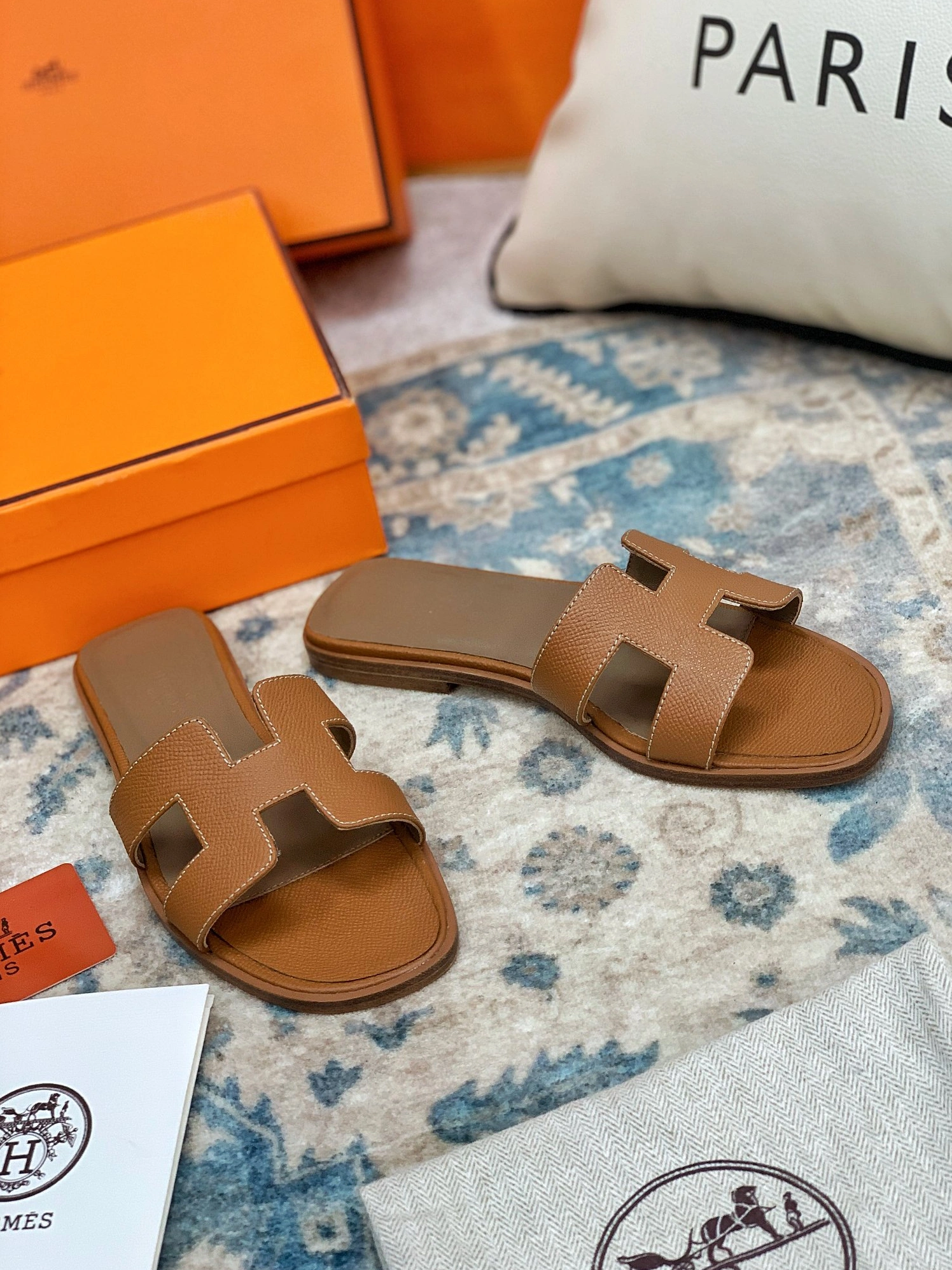 Hermes Slippers For Women Vibrant 3476
