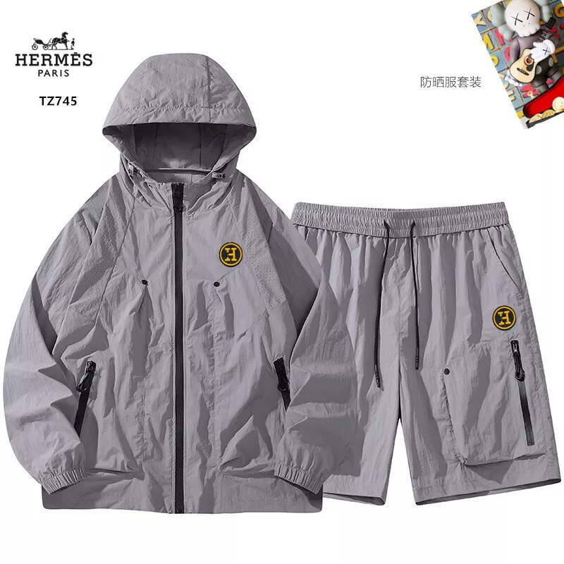 Hermes Tracksuits Long Sleeved For Men Bold 7991