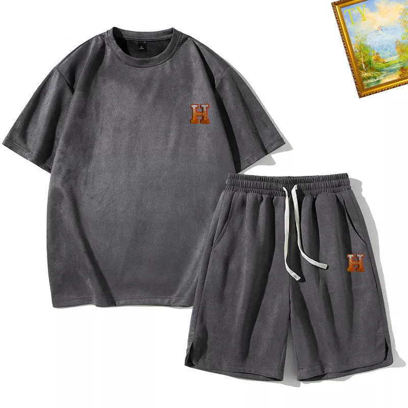 Hermes Tracksuits Short Sleeved For Men Reliable 7184