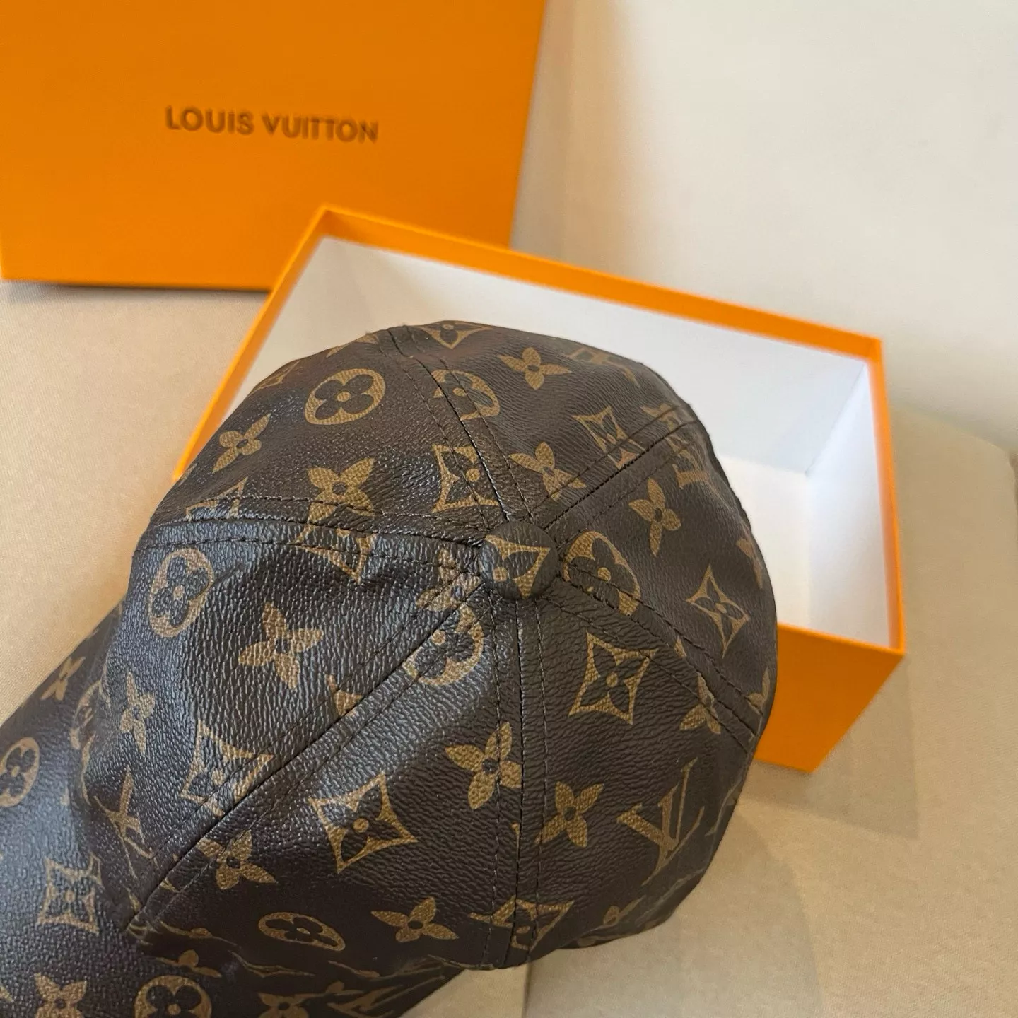 HighQuality 1192 Louis Vuitton LV Caps