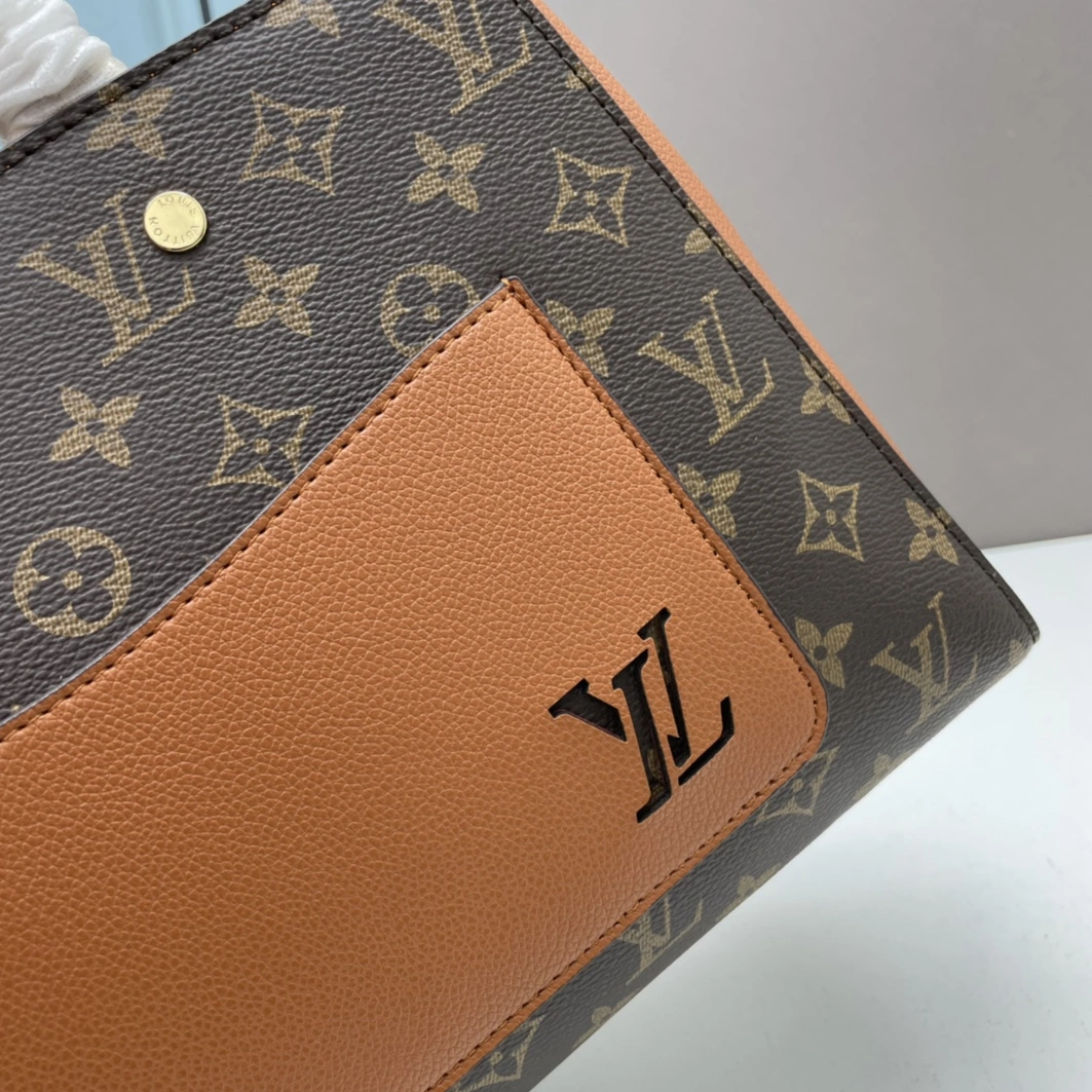 HighQuality 1244 Louis Vuitton AAA Quality Handbags For Women