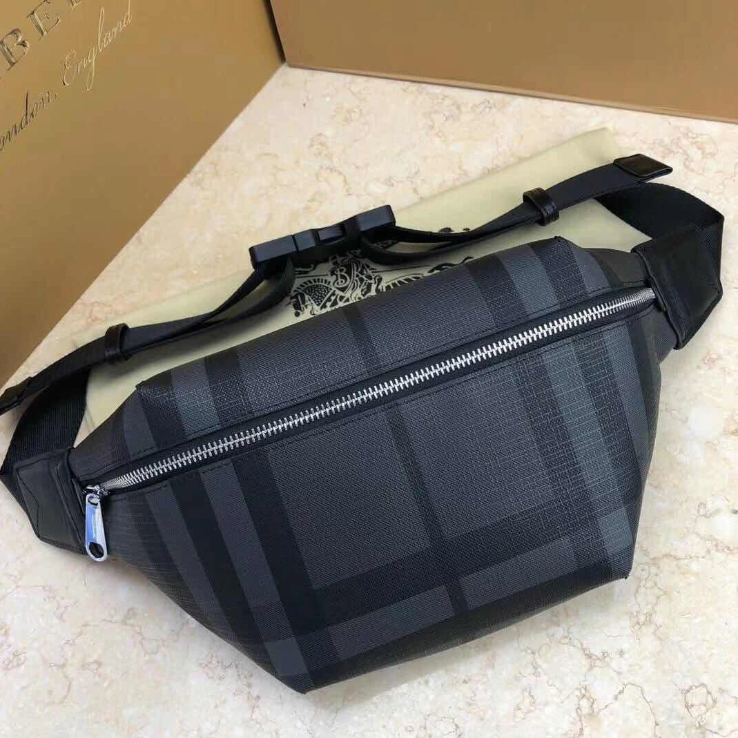 HighQuality 1379 Burberry AAA Man Messenger Bags