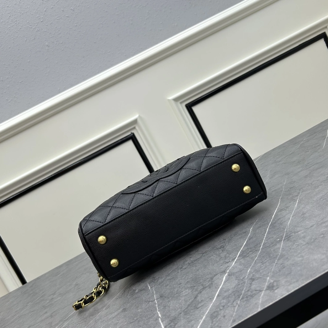 HighQuality 1479 Chanel AAA Quality Handbags For Women