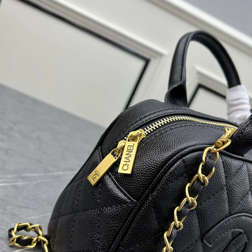 HighQuality 1479 Chanel AAA Quality Handbags For Women