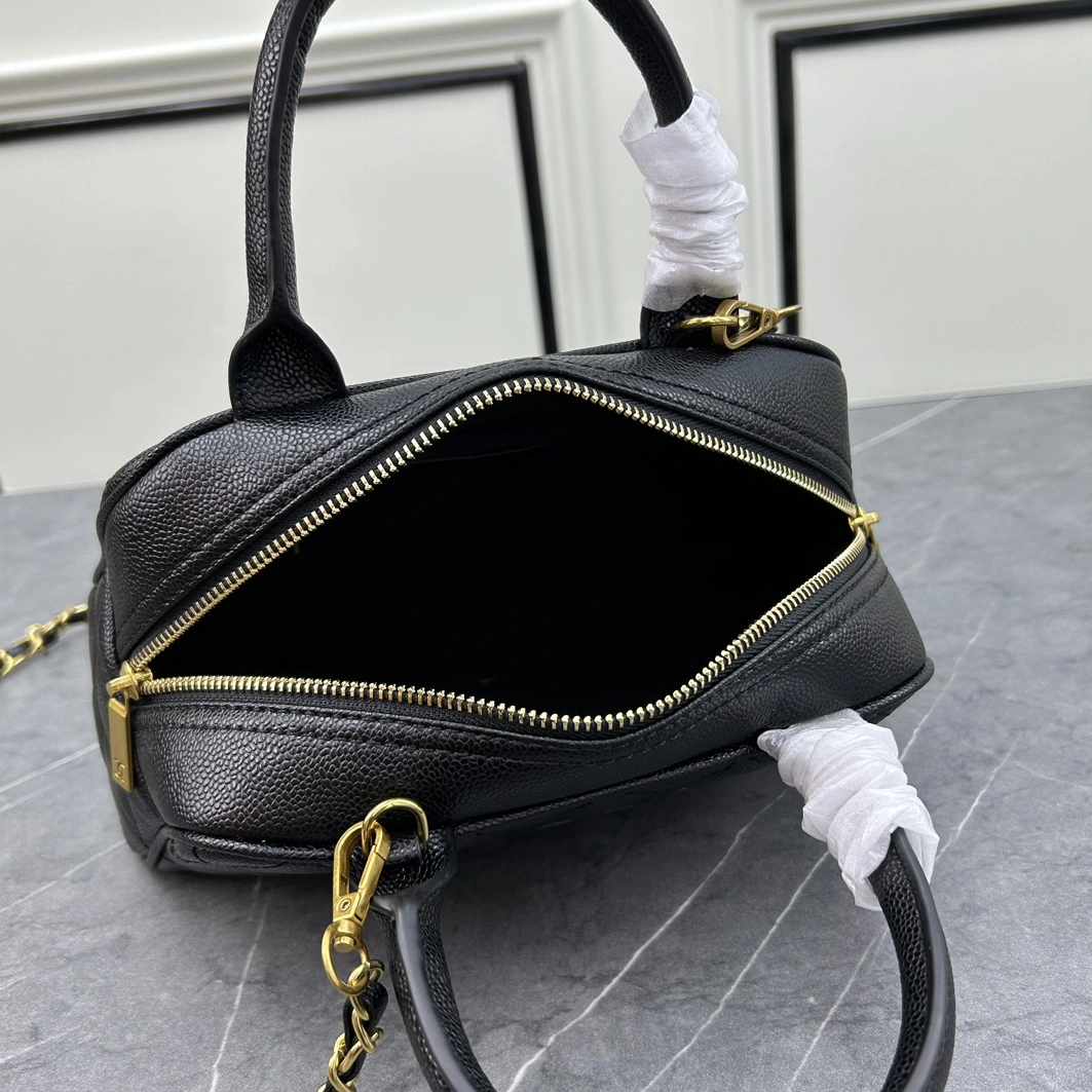 HighQuality 1479 Chanel AAA Quality Handbags For Women