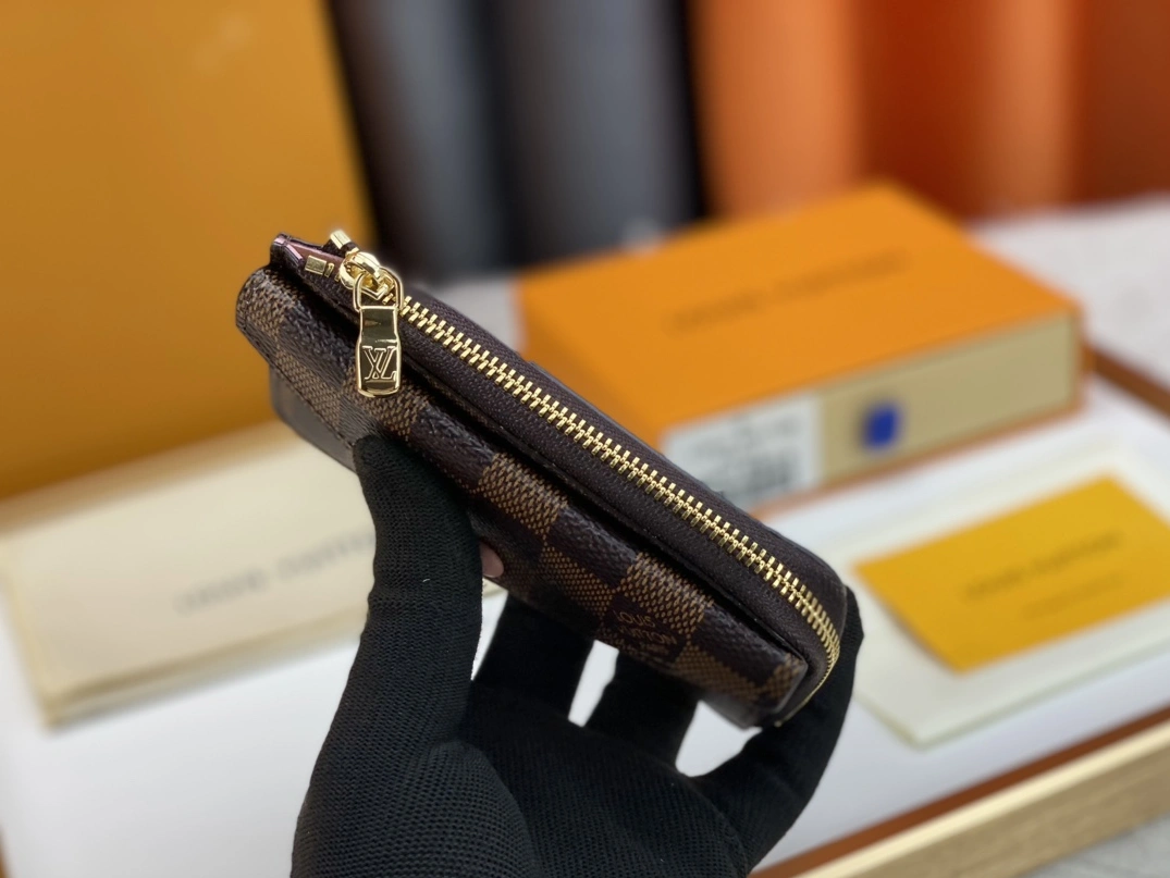 HighQuality 1561 Louis Vuitton LV Card Case For Women