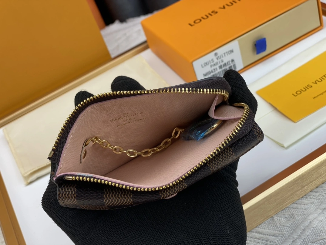 HighQuality 1561 Louis Vuitton LV Card Case For Women