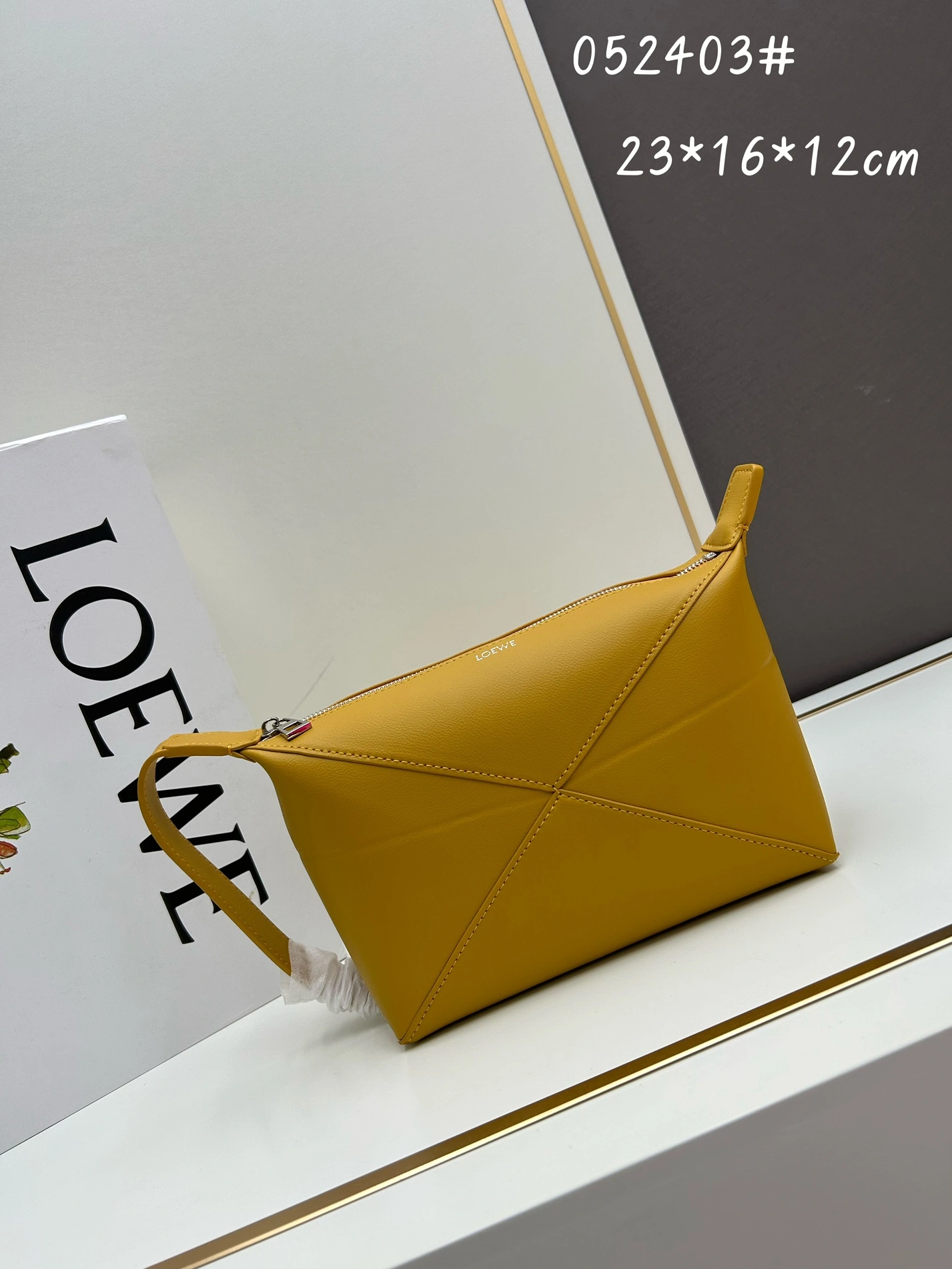 HighQuality 1585 LOEWE AAA Quality Handbags For Women
