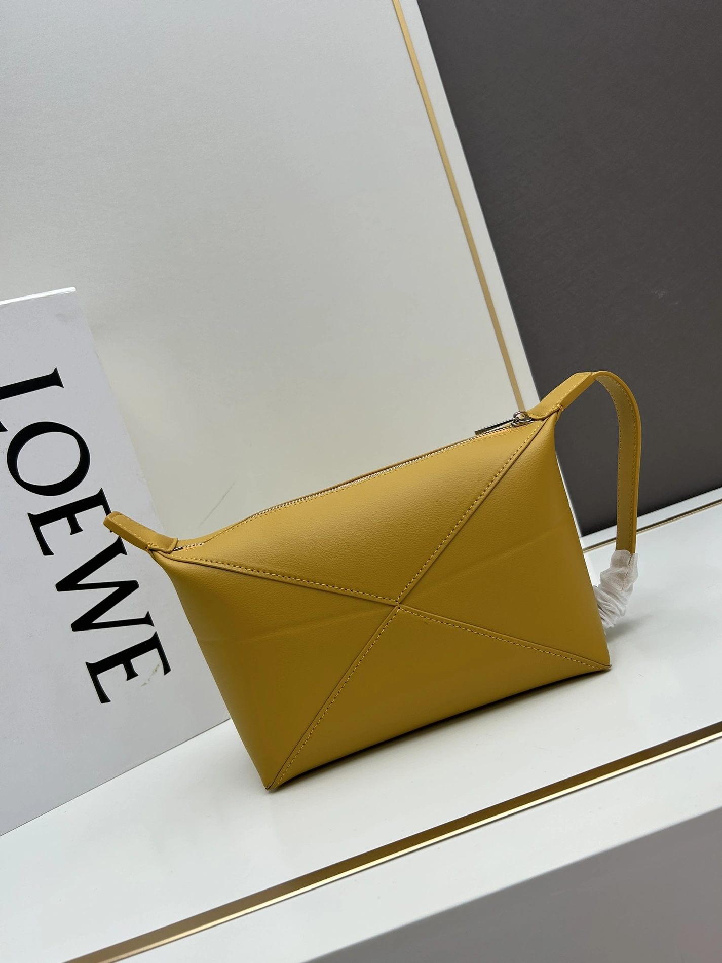 HighQuality 1585 LOEWE AAA Quality Handbags For Women