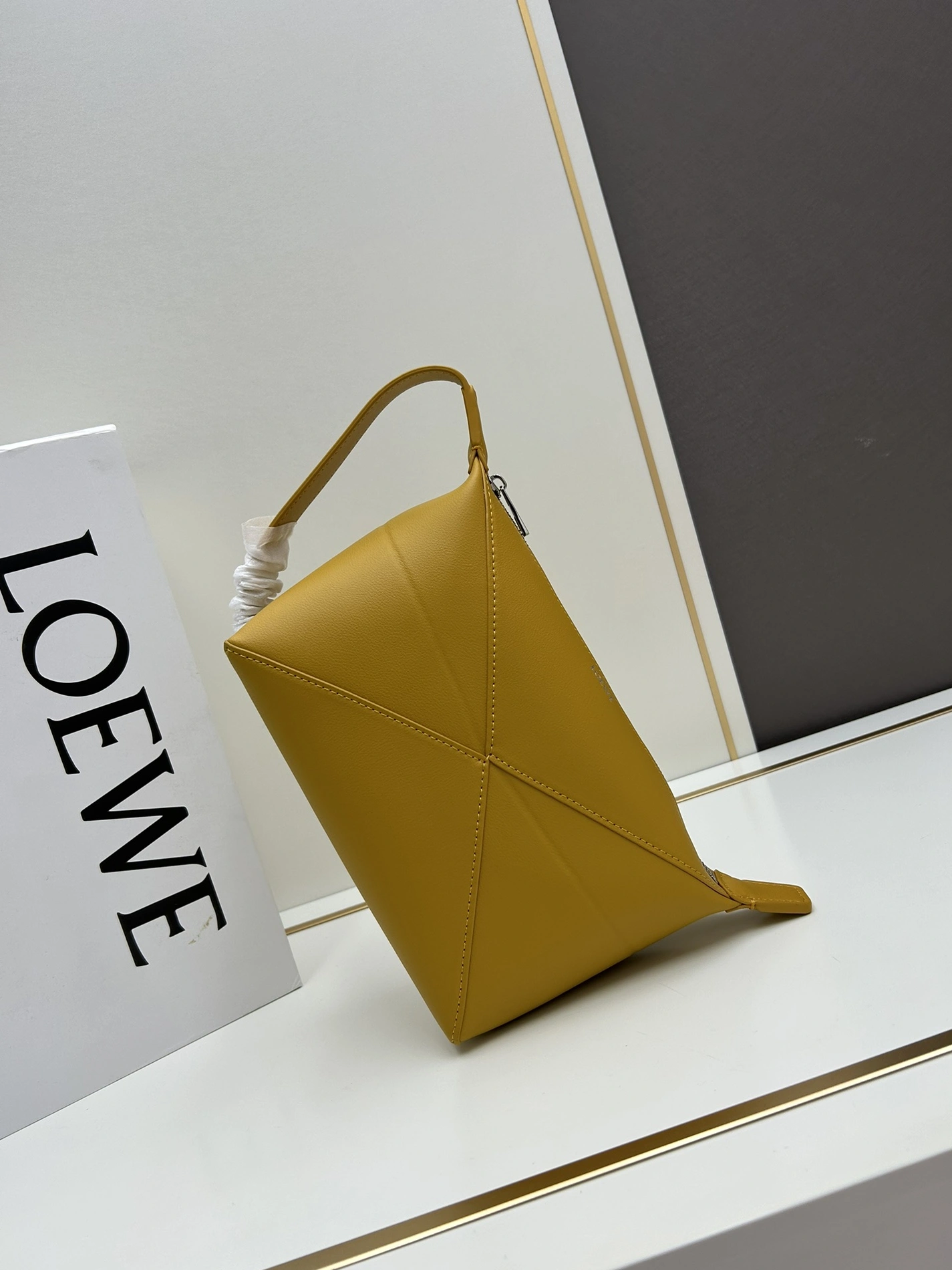 HighQuality 1585 LOEWE AAA Quality Handbags For Women