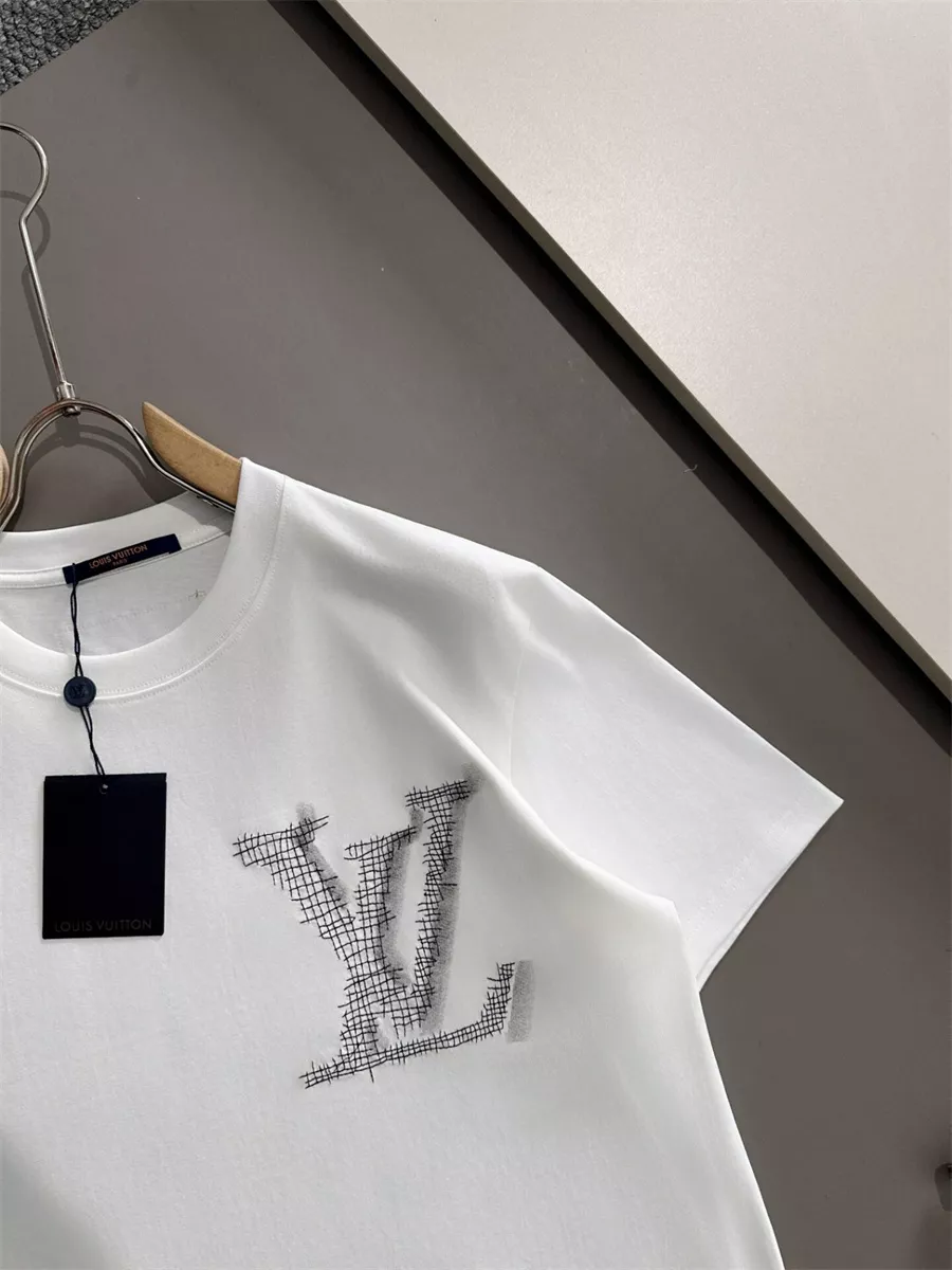 HighQuality 1718 Louis Vuitton LV T-Shirts Short Sleeved For Unisex