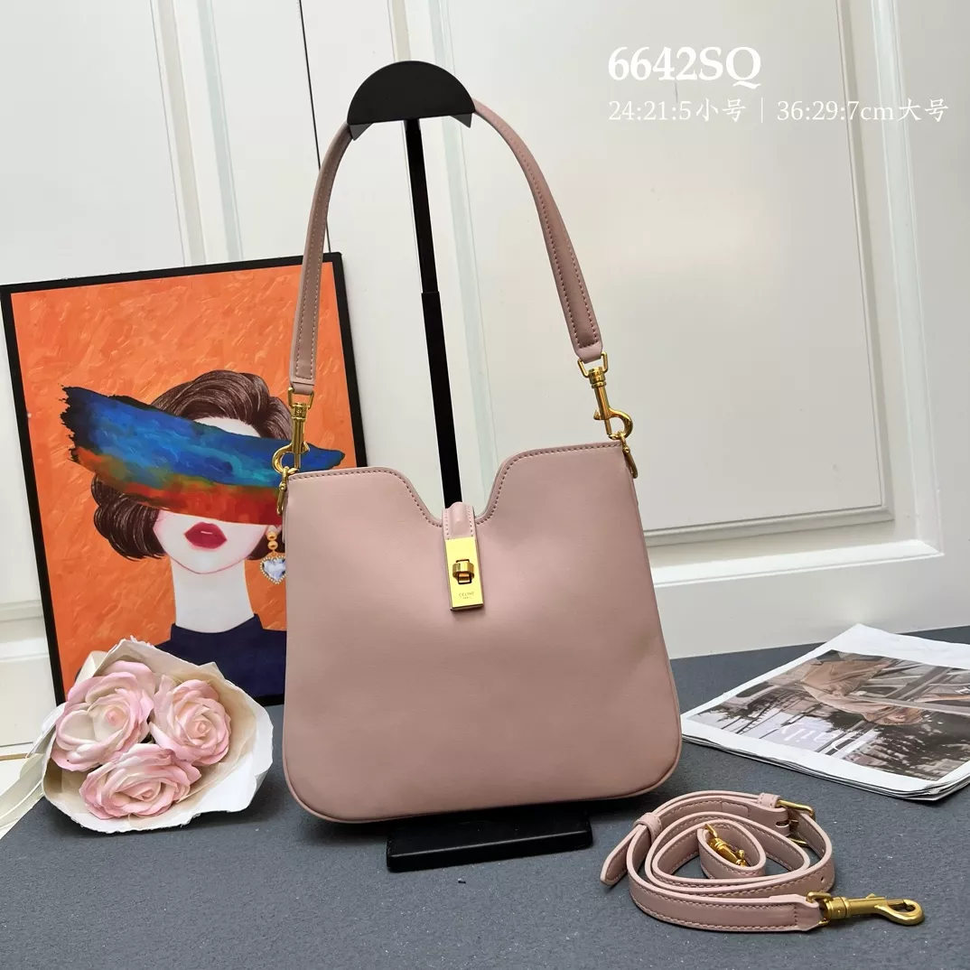 HighQuality 2000 Celine AAA Quality Shoulder Bags For Women