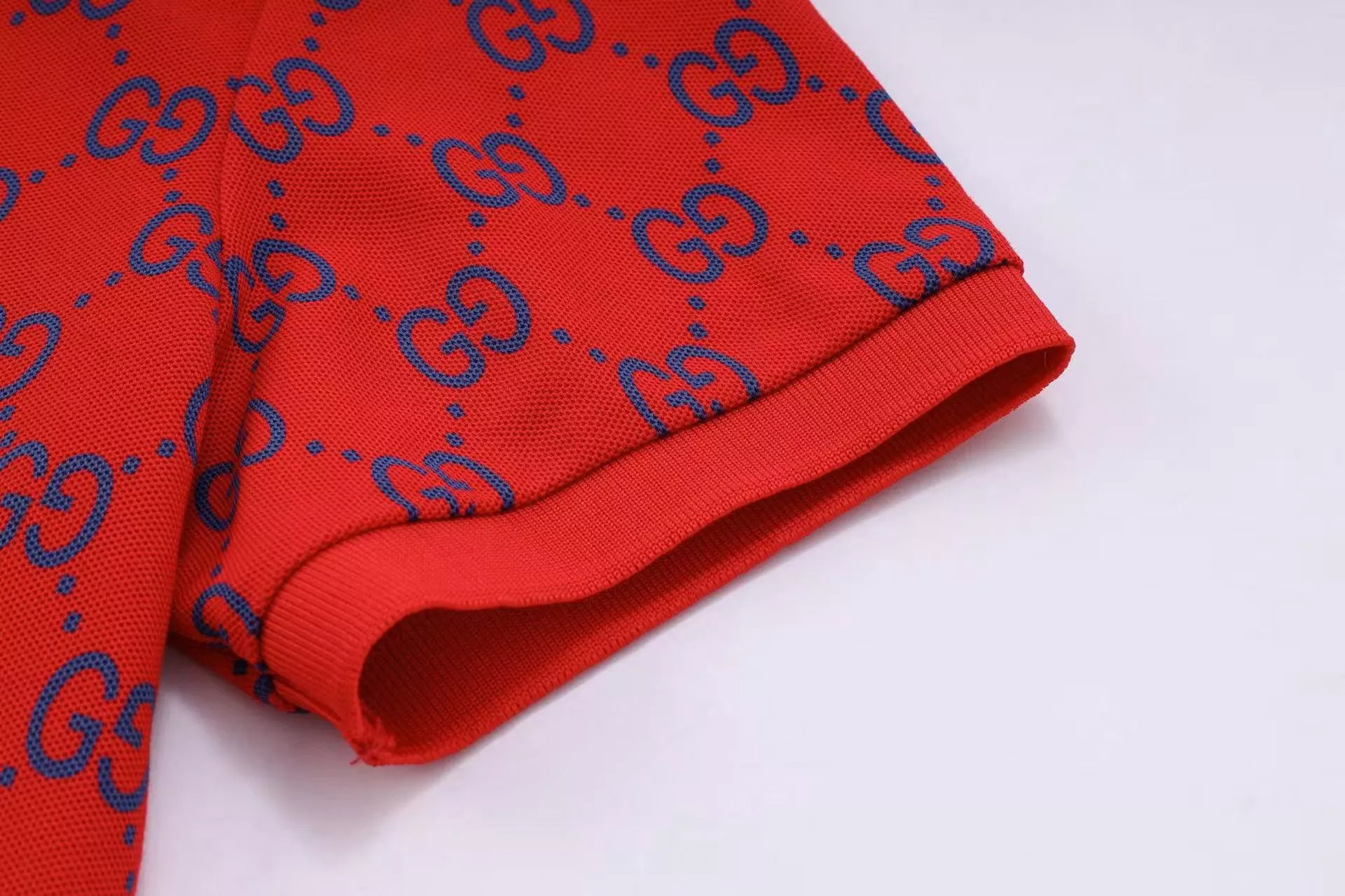 HighQuality 2593 Gucci T-Shirts Short Sleeved For Men