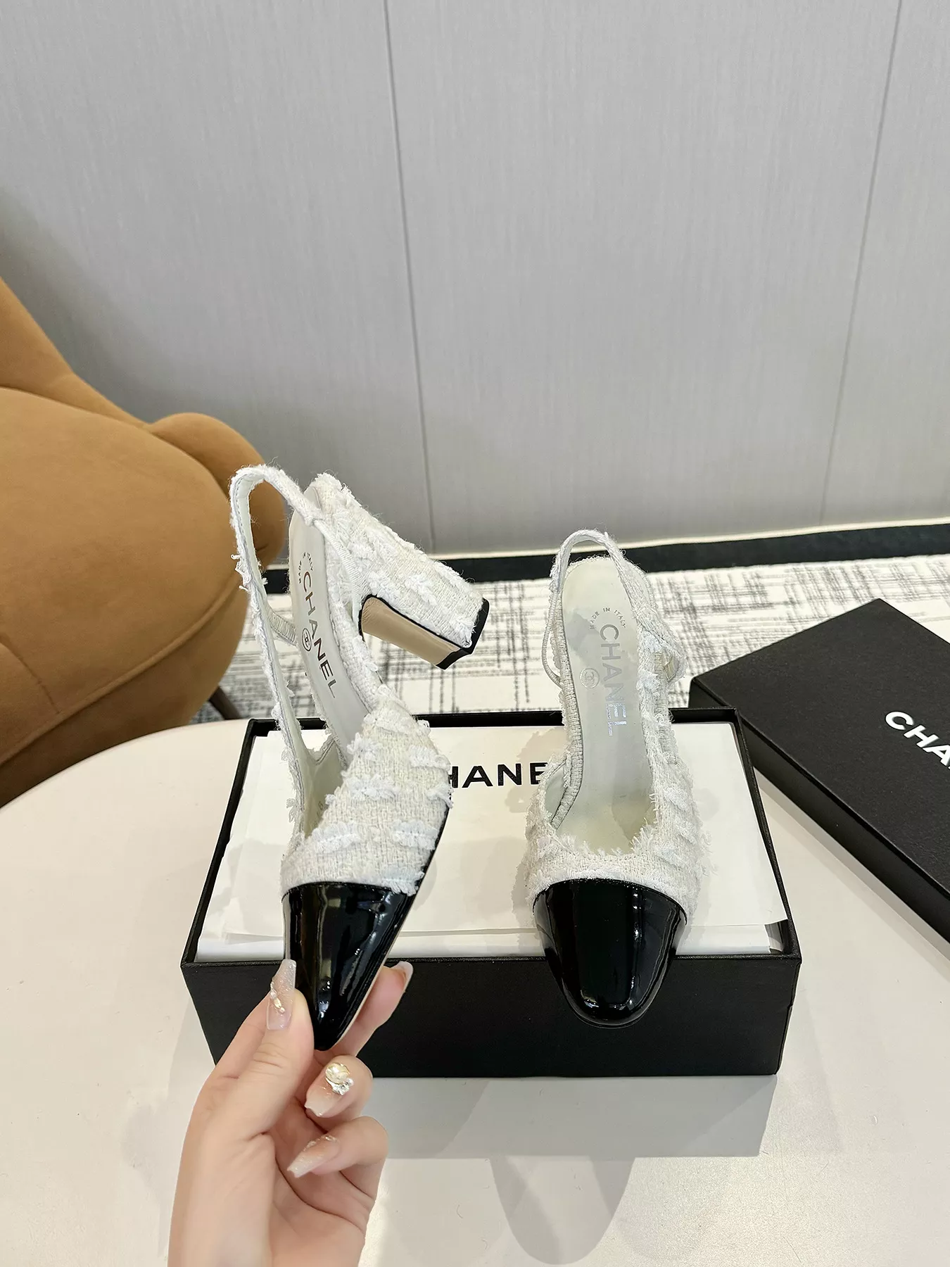 HighQuality 2872 Chanel Sandal For Women