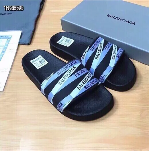 HighQuality 2893 Balenciaga Slippers For Men