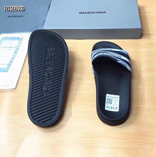 HighQuality 2893 Balenciaga Slippers For Men