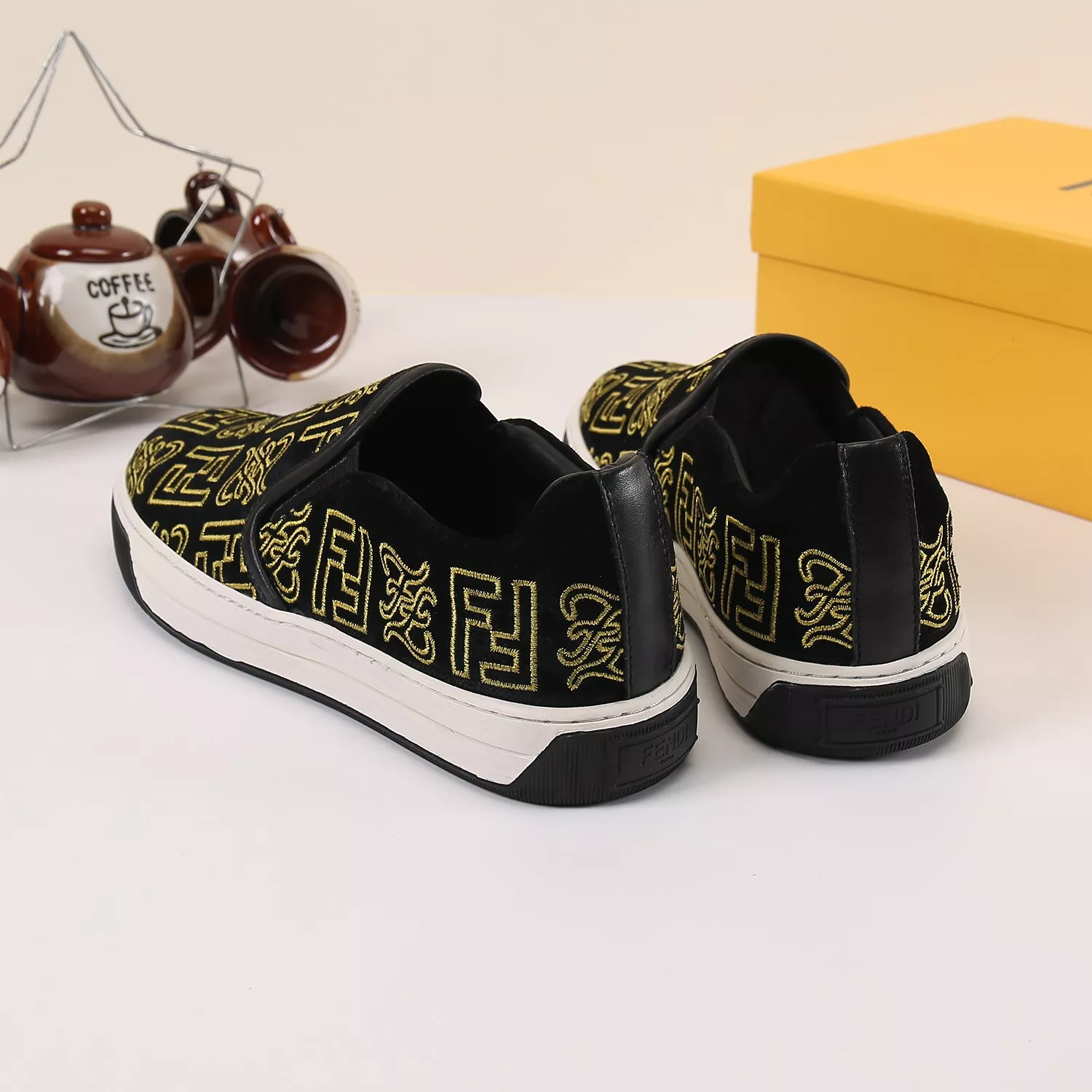HighQuality 2931 Fendi Casual Shoes For Men