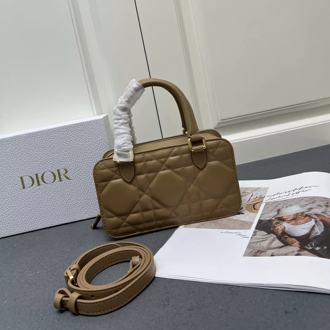 HighQuality 2944 Christian Dior AAA Quality Handbags For Women
