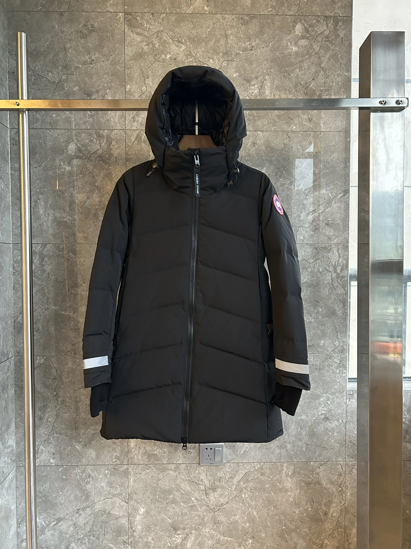 HighQuality 3031 Canada Goose Down Feather Coat Long Sleeved For Women