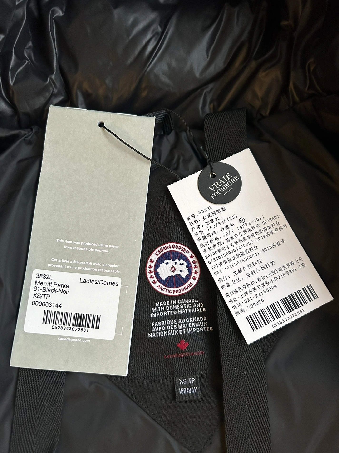 HighQuality 3031 Canada Goose Down Feather Coat Long Sleeved For Women