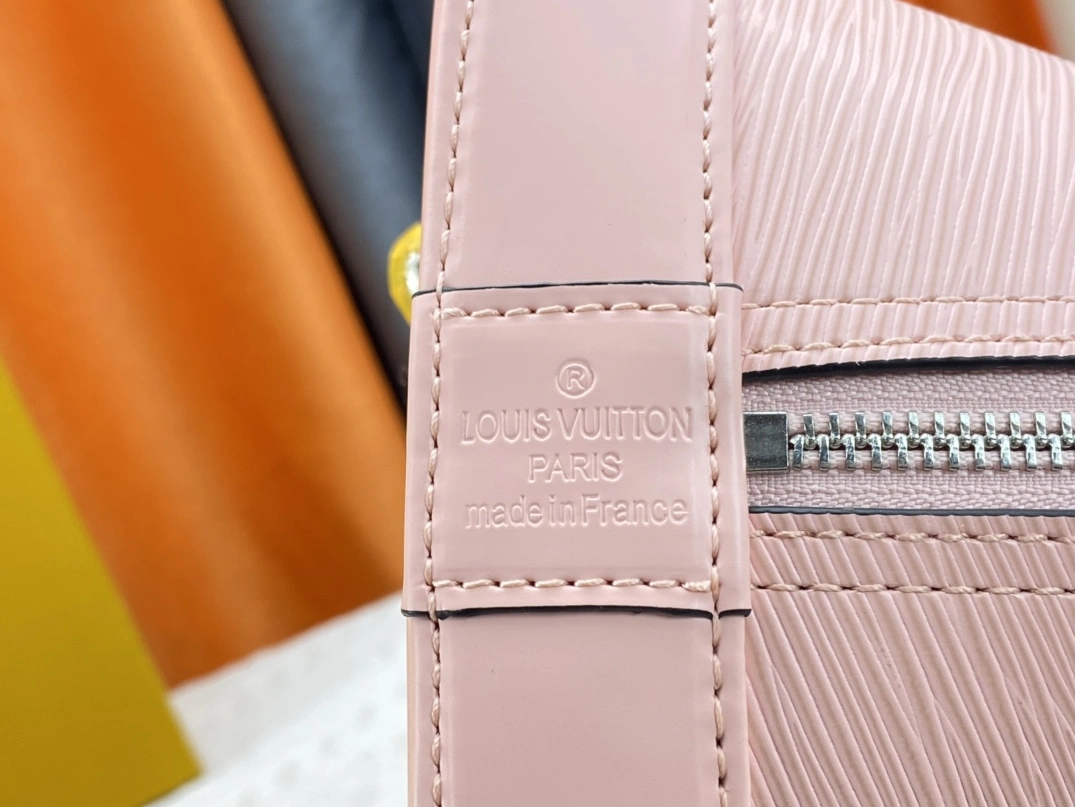 HighQuality 3106 Louis Vuitton AAA Quality Handbags For Women