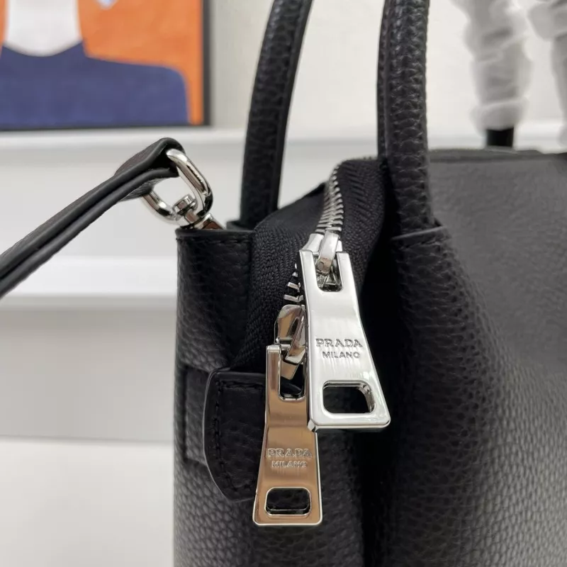 HighQuality 316 Prada AAA Quality Handbags For Women