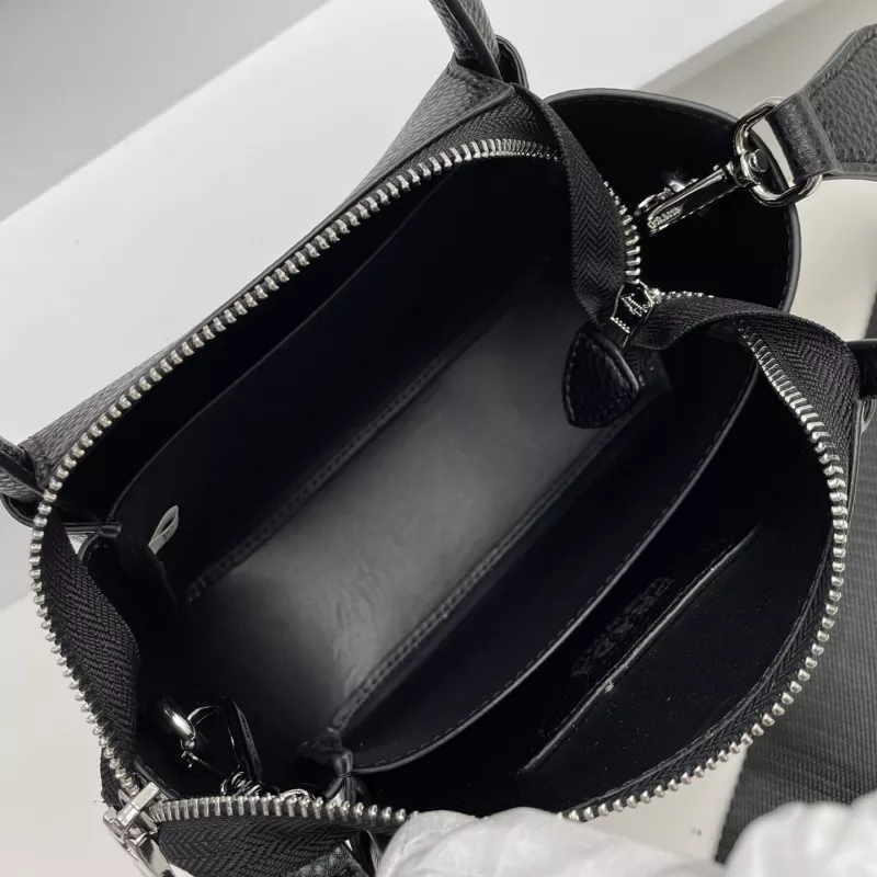 HighQuality 316 Prada AAA Quality Handbags For Women