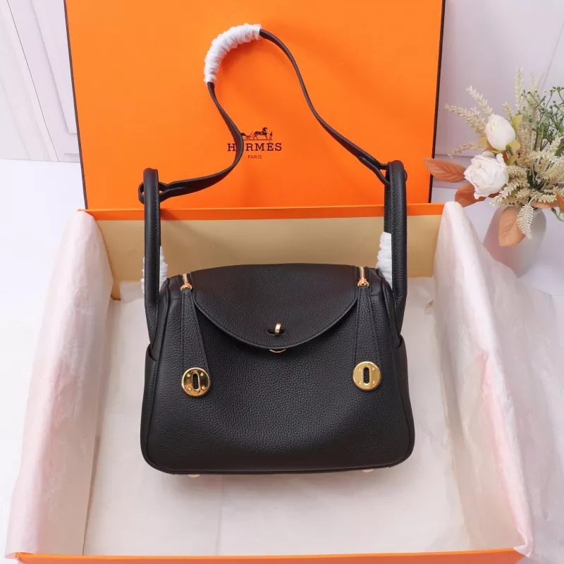 HighQuality 3289 Hermes AAA Quality Handbags In Gold For Women