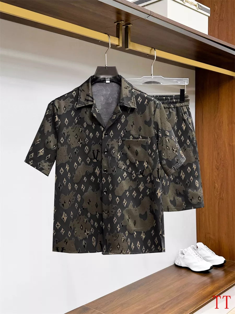 HighQuality 3292 Louis Vuitton LV Tracksuits Short Sleeved For Men